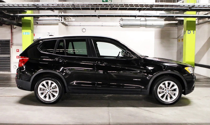BMW X3 cena 54800 przebieg: 189250, rok produkcji 2012 z Poddębice małe 277